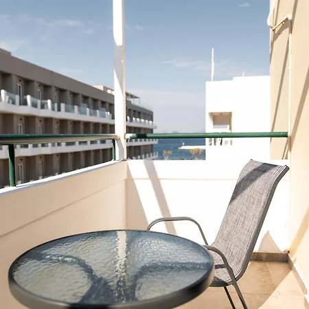 Blue Angel 2 Bedroom With Sea View 아파트 *