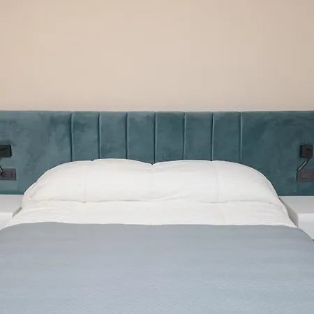 Blue Angel 2 Bedroom With Sea View * 코스 타운