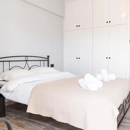 Blue Angel 2 Bedroom With Sea View *