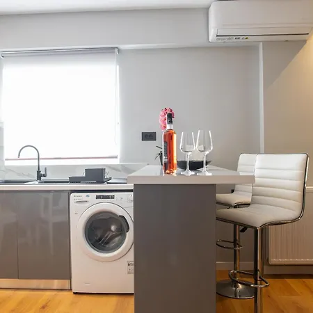 Blue Angel 2 Bedroom With Sea View アパート