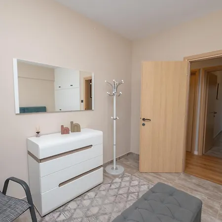 Blue Angel 2 Bedroom With Sea View Apartmán *