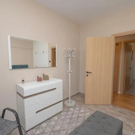Blue Angel 2 Bedroom With Sea View Apartament
