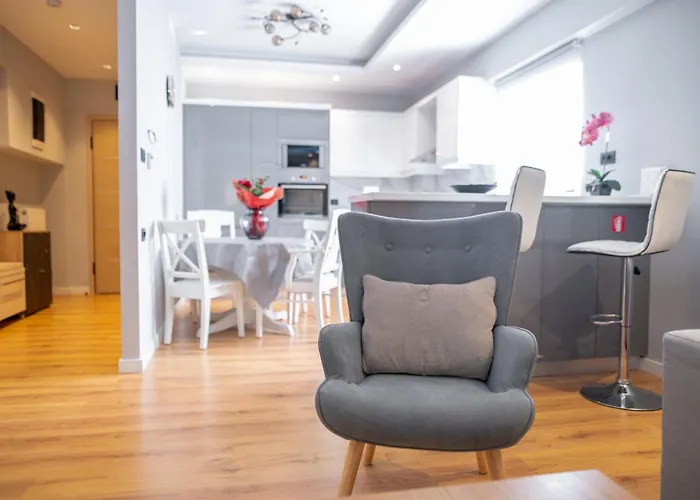 Blue Angel 2 Bedroom With Sea View Apartman *