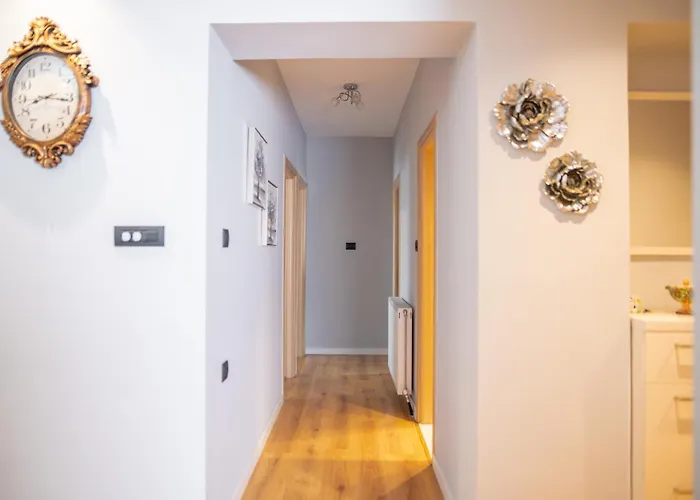 Blue Angel 2 Bedroom With Sea View Apartman *