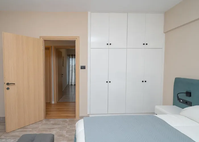 아파트 Blue Angel 2 Bedroom With Sea View