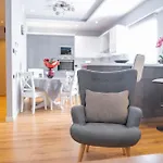 Blue Angel 2 Bedroom With Sea View Apartman *